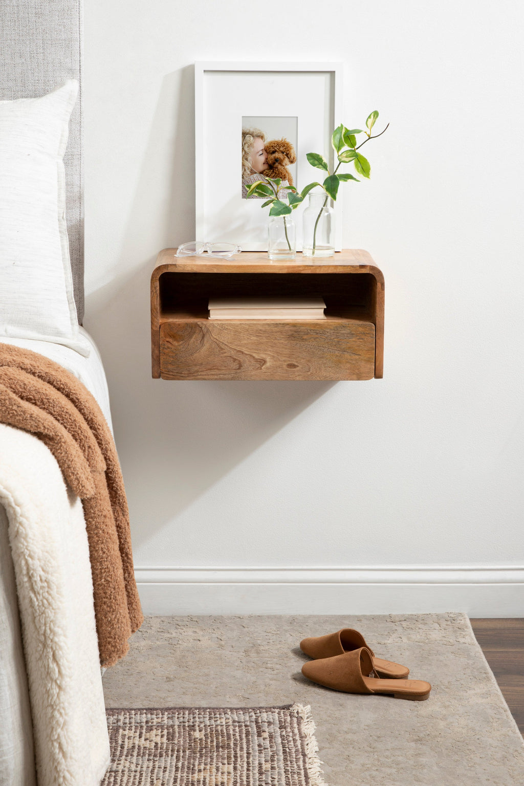 Kato Floating Side Table